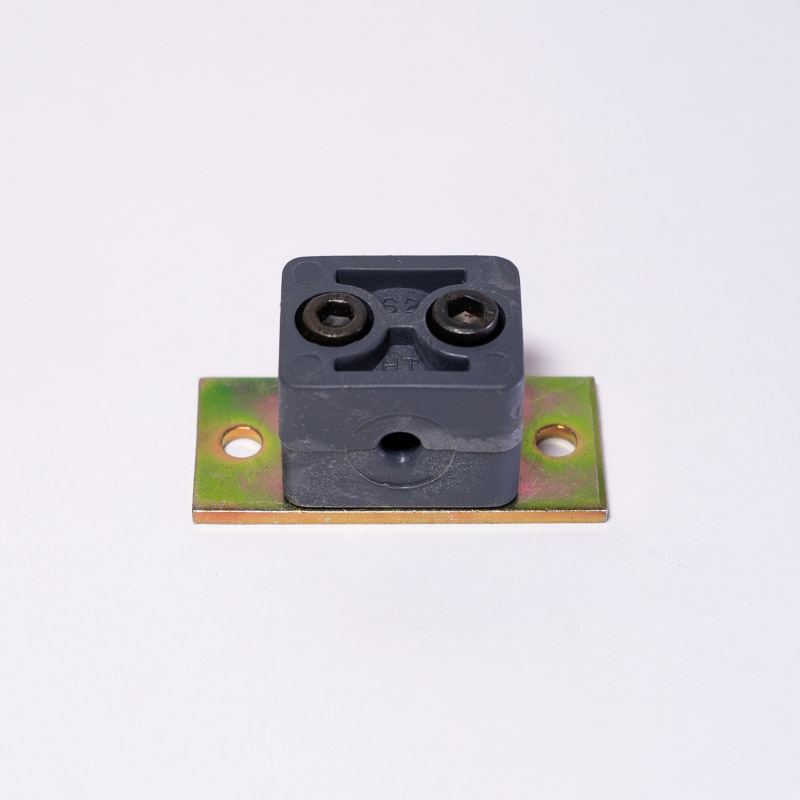 Soporte para Tubo 1/4” OD – Polipropileno con Base para Soldar en Acero al Carbono