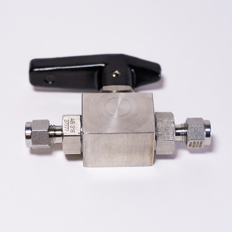 Válvula de 2 vías con conexión 1/4