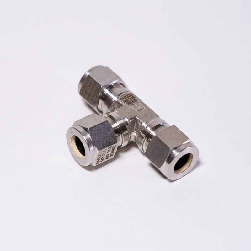 Unión Tee 1/2” OD Acero Inoxidable (SS 316)