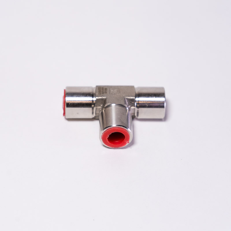 Conector Tee 1/4