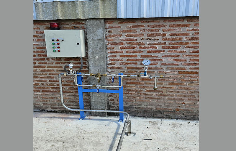 Instalacion de tanque criogenico - OXIGENO INDUSTRIAL