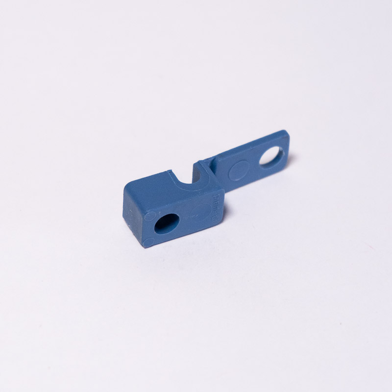 SOPORTE PLASTICO PARA TUBO 1/4