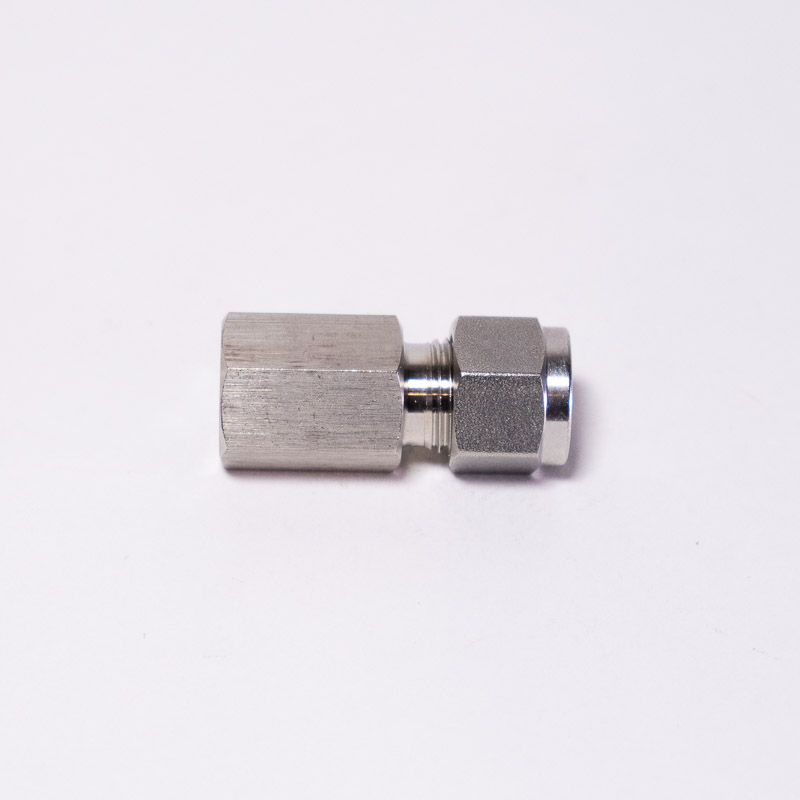 CONECTOR RECTO PARA TUBO 3/8