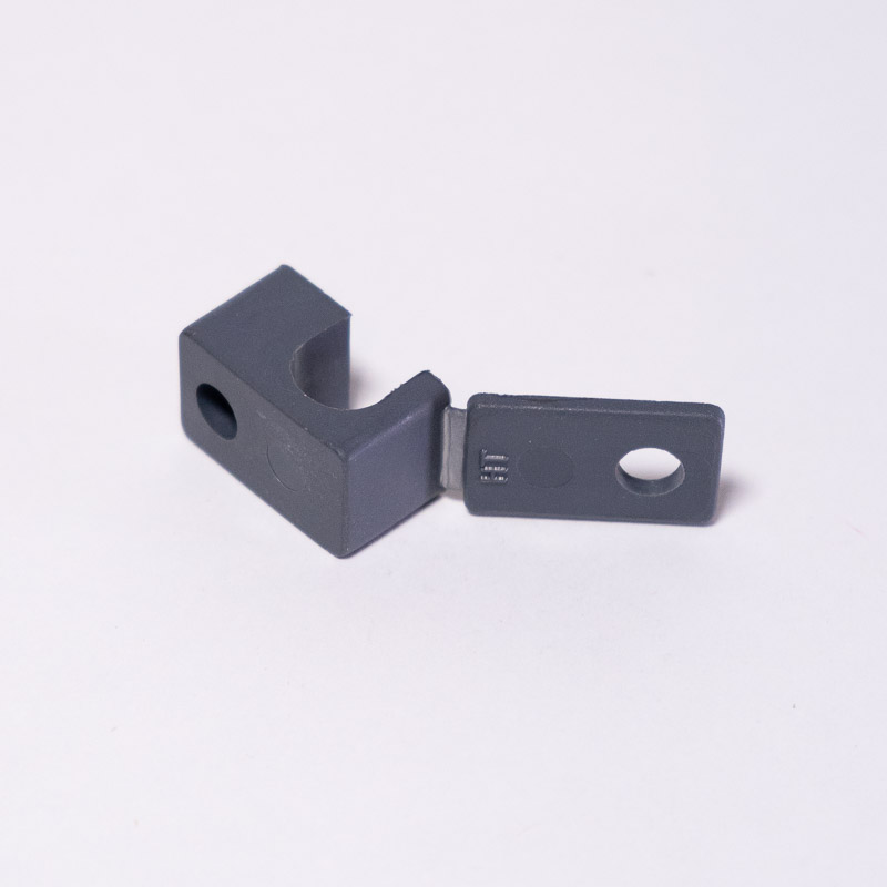 SOPORTE PLASTICO PARA TUBO 1/2